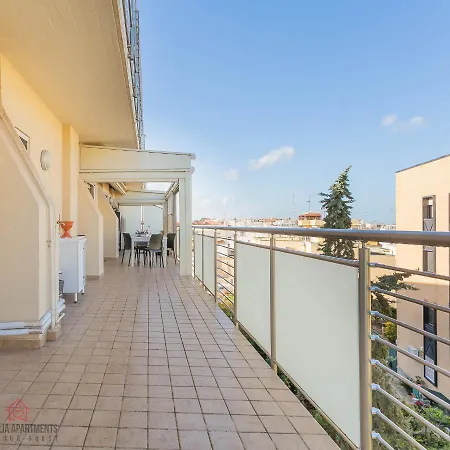 Appartamento Flat Battisti Airport Palese